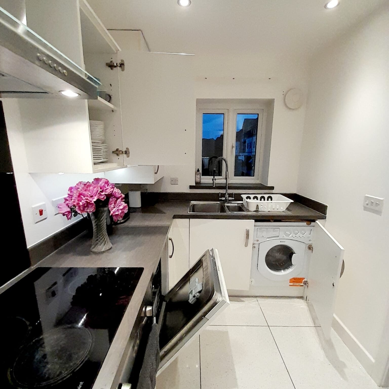 Solihull Holiday Apartments – Short Let Rentals West Midlands Book-Solihull-Holiday-Apartments-for-family-stays-and-business-trips-in-West-Midlands.-Ideal-for-extended-accommodation-near-Birmingham.-Book-Now
