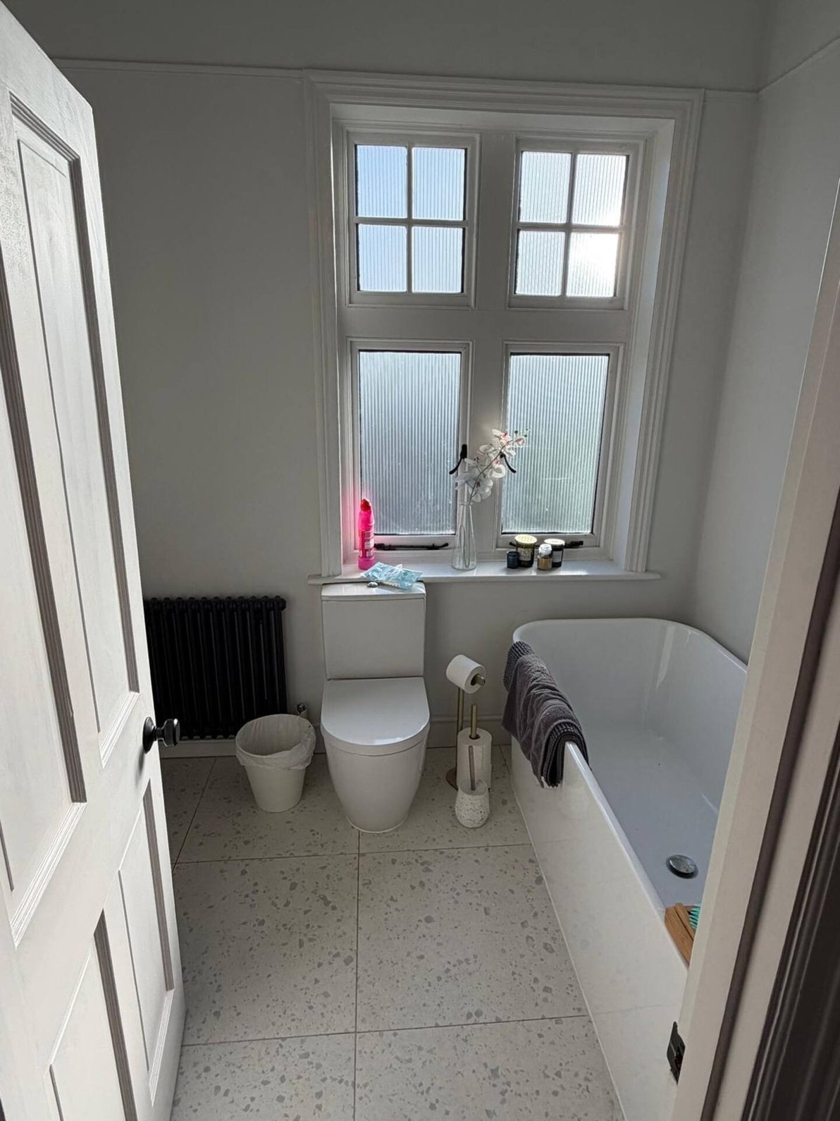 Wickham Bishops Accommodation | Essex Holiday Home Rentals Book-Wickham-Bishops-Accommodation-with-parking-and-WiFi.-Our-Essex-Holiday-Homes-are-near-Chelmsford,-Maldon,-Stansted-Airport-and-London.