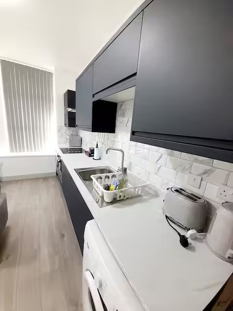 Holiday Accommodation in Desborough | Serviced Apartments Book-Holiday-Accommodation-in-Desborough-for-business-trips-and-family-stays.-Ideal-for-extended-stays-near-Kettering-and-Northamptonshire.-Book-Now