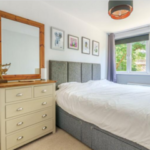 Spacious Central London accommodation near Notting Hill. Book short let rentals for corporate stays and holidays near top London attractions.