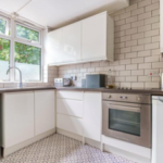 Spacious Central London accommodation near Notting Hill. Book short let rentals for corporate stays and holidays near top London attractions.