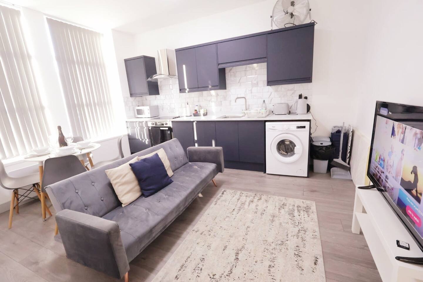 Holiday Accommodation in Desborough | Serviced Apartments Book-Holiday-Accommodation-in-Desborough-for-business-trips-and-family-stays.-Ideal-for-extended-stays-near-Kettering-and-Northamptonshire.-Book-Now