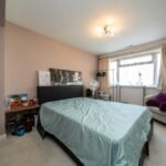 Book Kings Langley Accommodation with parking and WiFi. Our Holiday Apartments Hertfordshire are ideal for short stays and business trips
