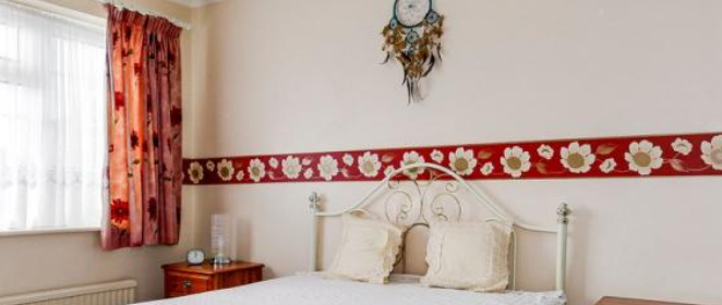 Stay in apartment rentals Waltham Cross near London. Ideal for business travel, short lets, & extended stays in Hertfordshire. Book Now