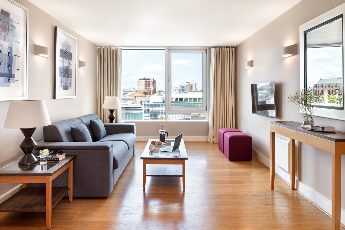 1 Bed Living Room