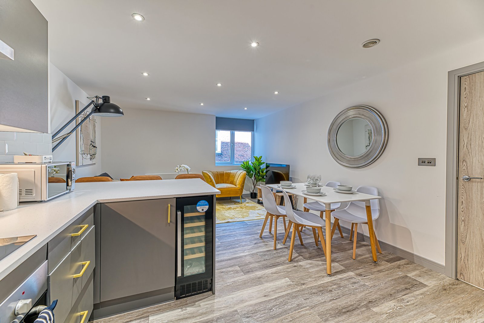 Serviced Accommodation Preston | Charles House City Centre Stay Stay-at-Charles-House,-offering-stylish-serviced-accommodation-in-Preston-with-self-catering-facilities,-Wi-Fi,-and-city-centre-access.