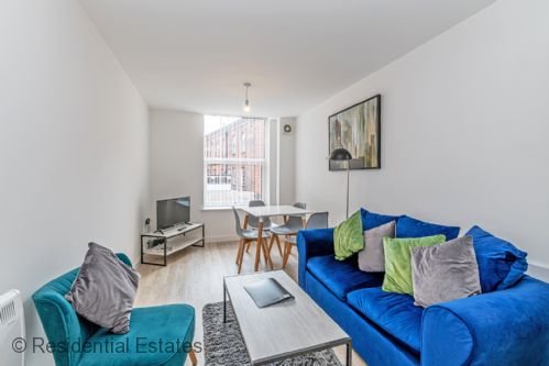 Lovat Road Holiday Cottage Serviced Apartments - Preston | Urban Stay