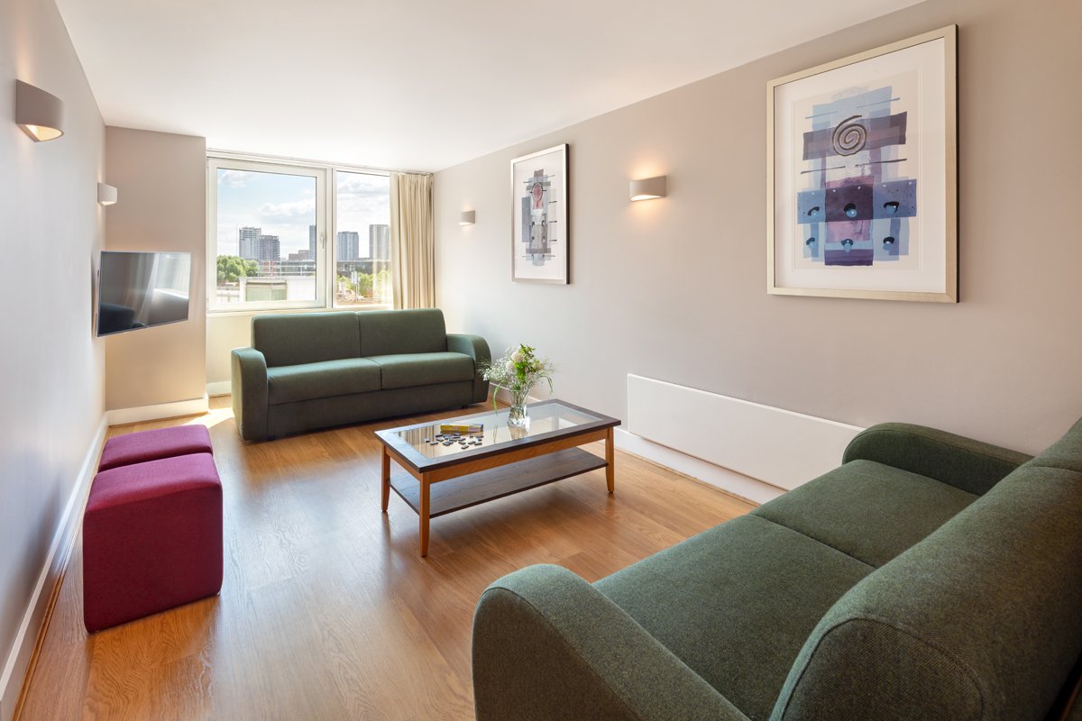 2 Bed Living Room 2