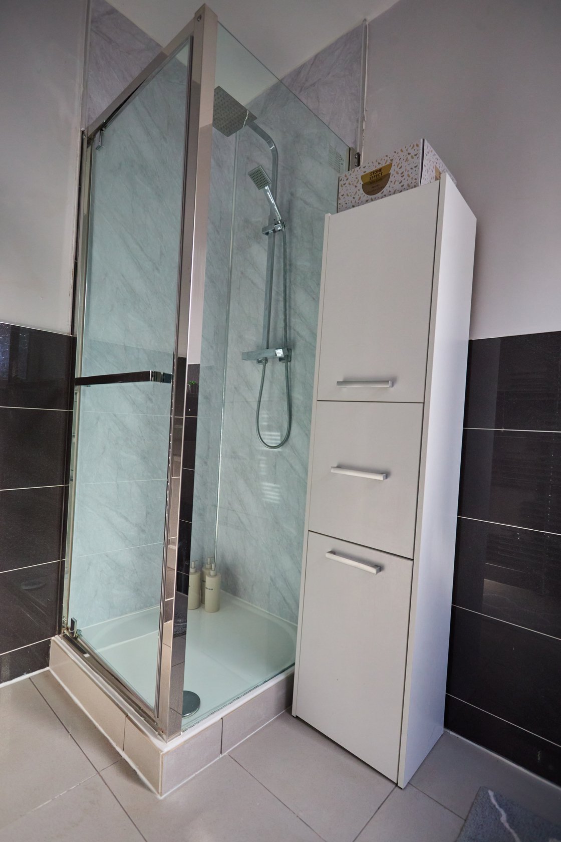Holiday Homes Northampton | Family & Business Stays Book-spacious-holiday-homes-in-Northampton-with-free-parking.-Ideal-for-families,-contractors,-business-travel,-and-self-catering-stays.