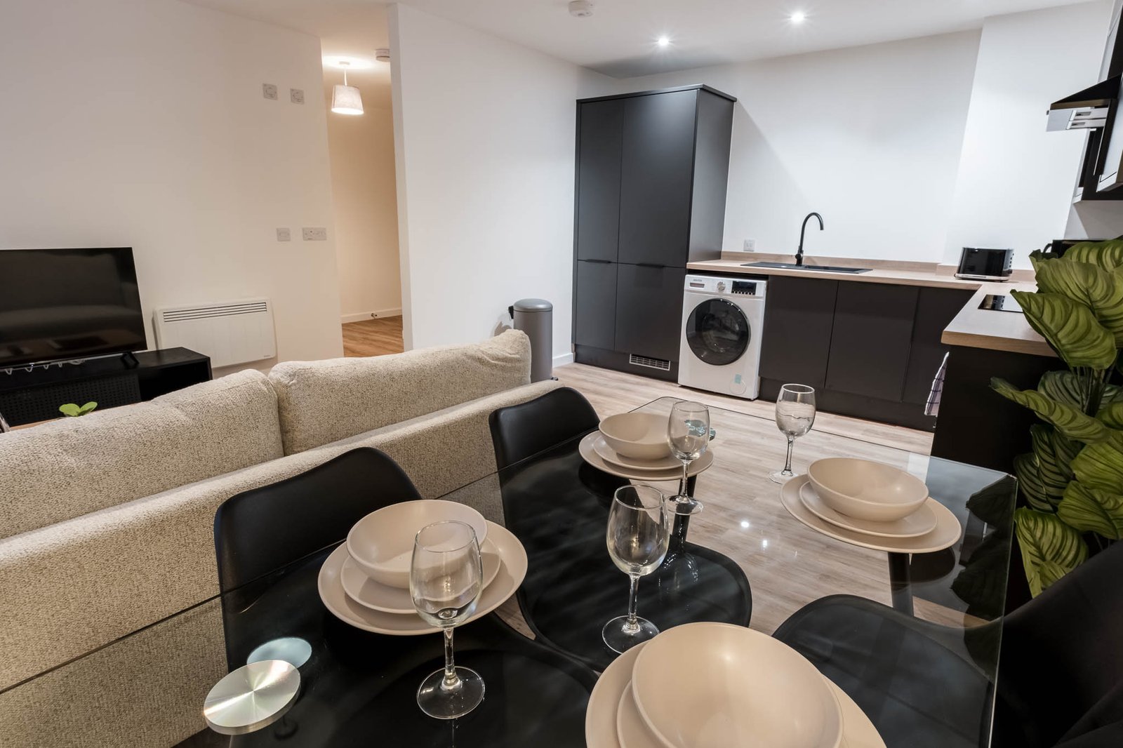 Short Term Accommodation Aberdeen – Weekly Monthly Rentals Furnished-Short-term-accommodation-Aberdeen-available-for-Weekly-or-Monthly-Rentals.-Ideal-for-business-travellers,-contractors,-relocations