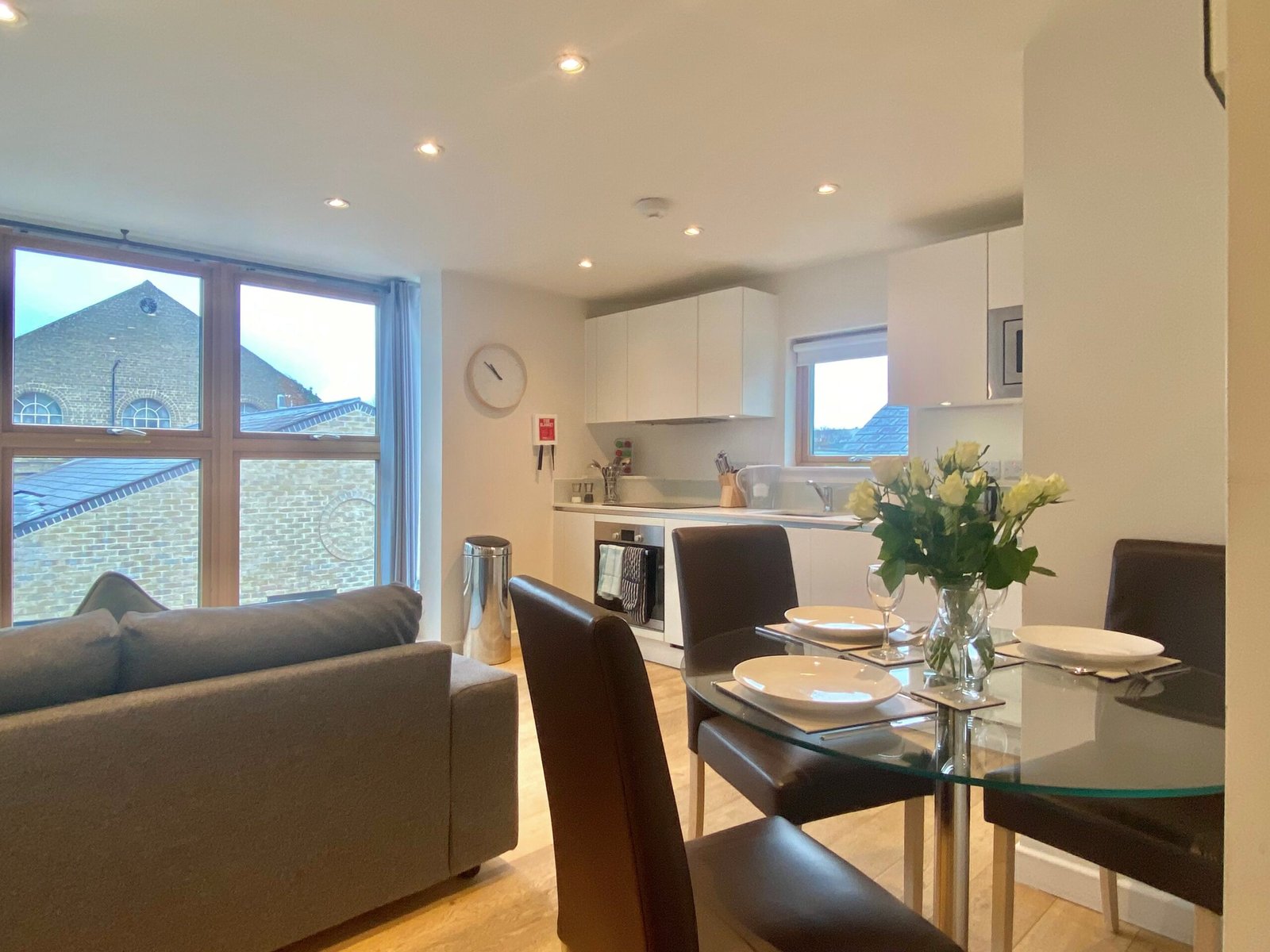 Holiday Accommodation Cambridge | City Centre Apartments Book-holiday-accommodation-in-Cambridge-near-Cambridge-Station.-Perfect-for-business-trips,-city-breaks,-and-extended-stays.