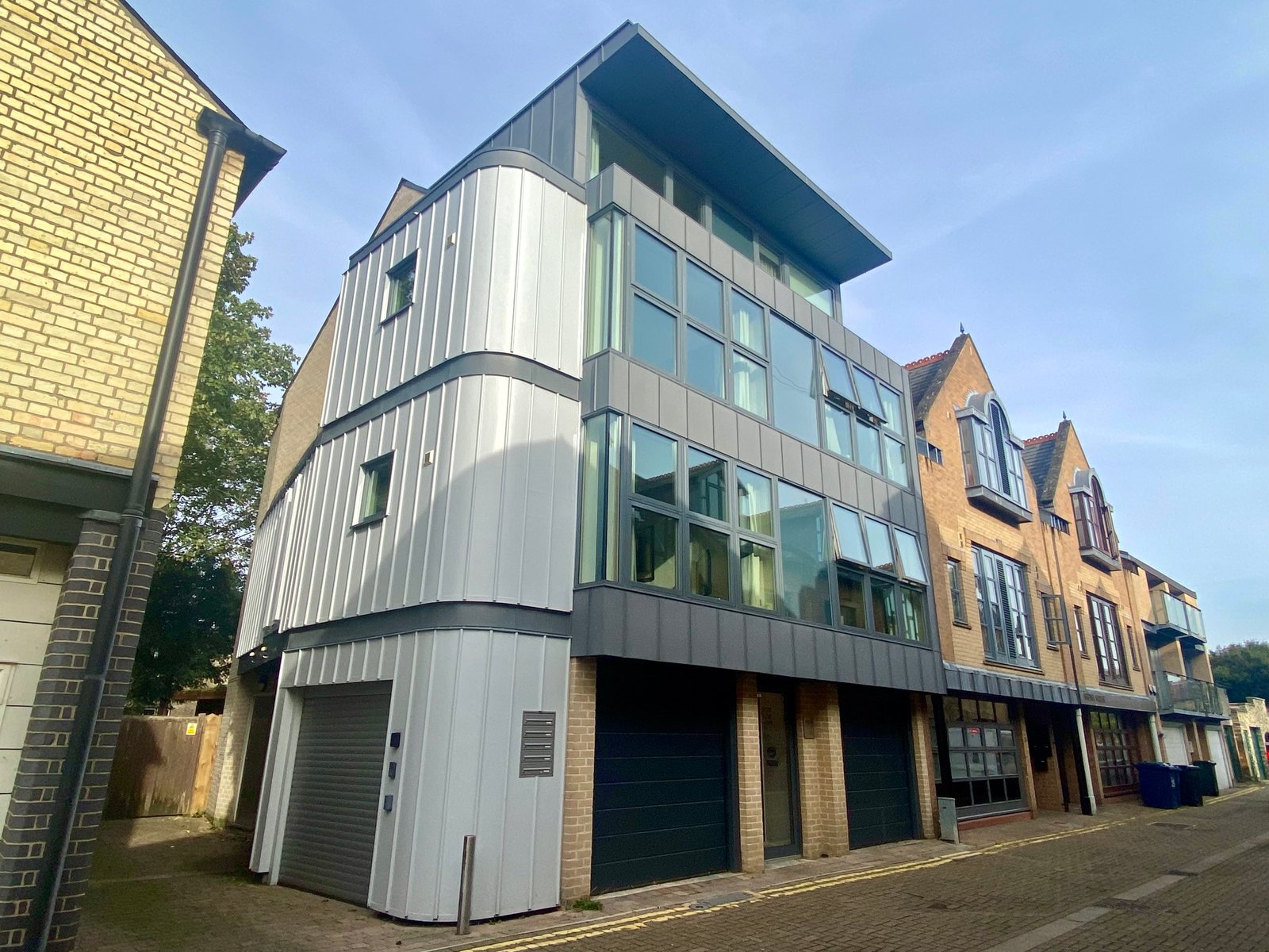 Holiday Accommodation Cambridge | City Centre Apartments Book-holiday-accommodation-in-Cambridge-near-Cambridge-Station.-Perfect-for-business-trips,-city-breaks,-and-extended-stays.