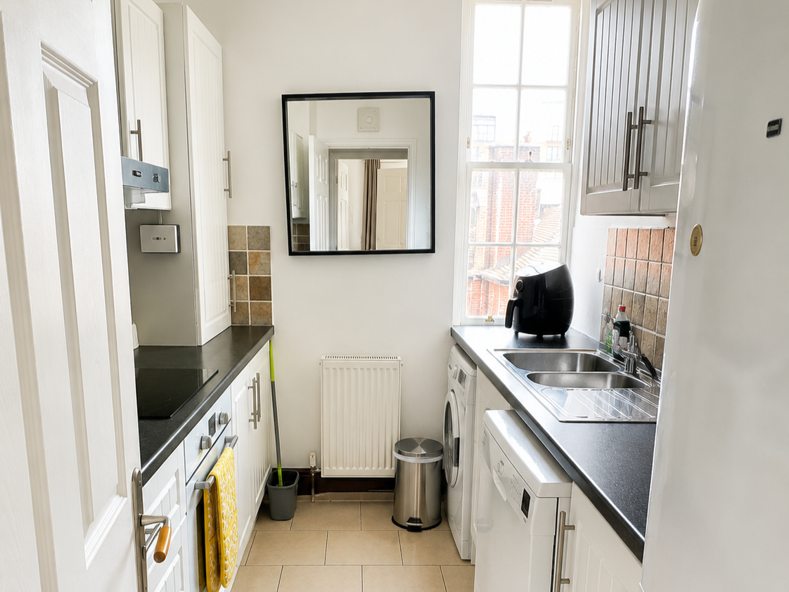 Short Let Accommodation Sydenham | South London Rentals Short-let-accommodation-in-Sydenham-available-for-weekly-and-monthly-rentals-in-South-London.-Book-cheap-corporate-Airbnbs-in-London-now!