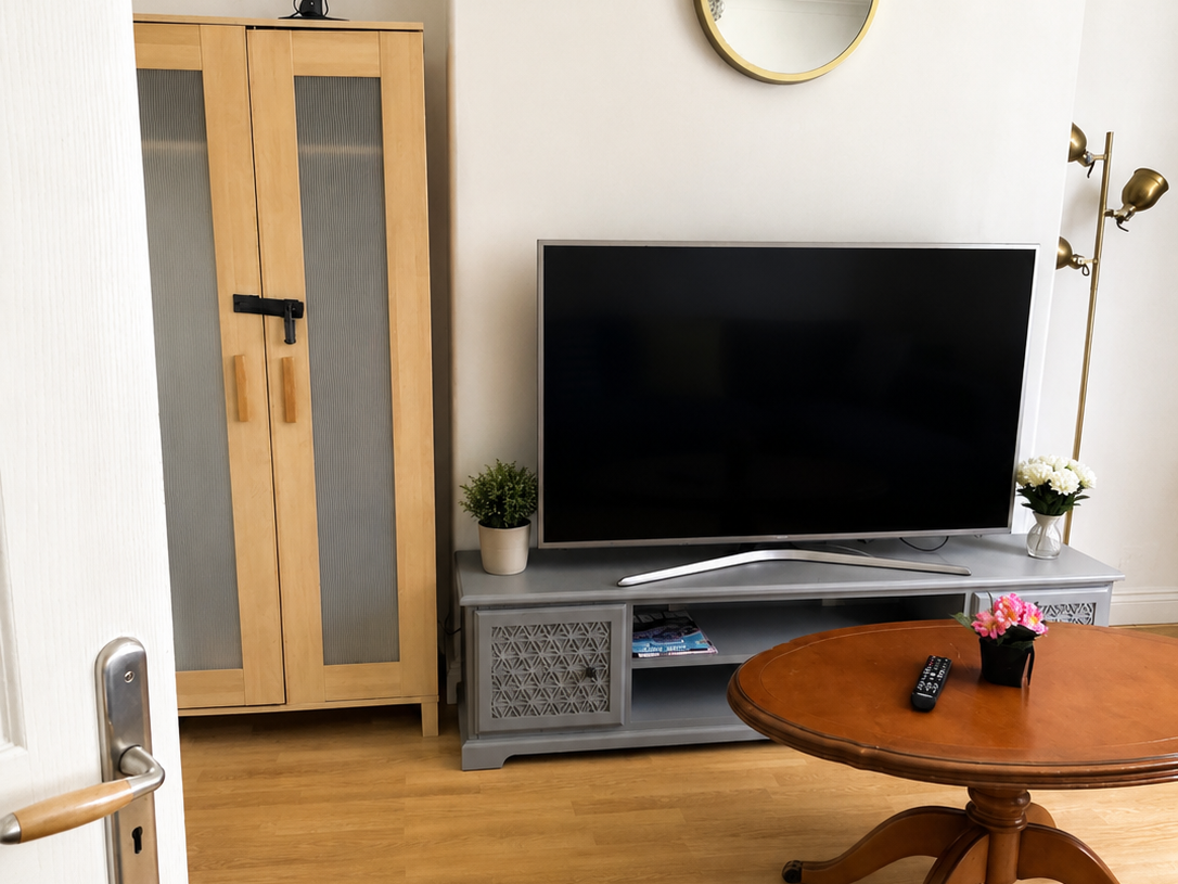 Short Let Accommodation Sydenham | South London Rentals Short-let-accommodation-in-Sydenham-available-for-weekly-and-monthly-rentals-in-South-London.-Book-cheap-corporate-Airbnbs-in-London-now!