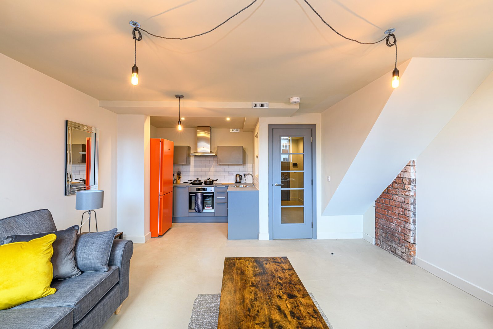 Preston City Centre Apartments | 1-Bed Serviced Apartments Book-Preston-City-Centre-Apartments-at-Union-Lofts.-Enjoy-stylish-one-bed-accommodation,-free-WiFi-and-convenient-city-centre-parking.