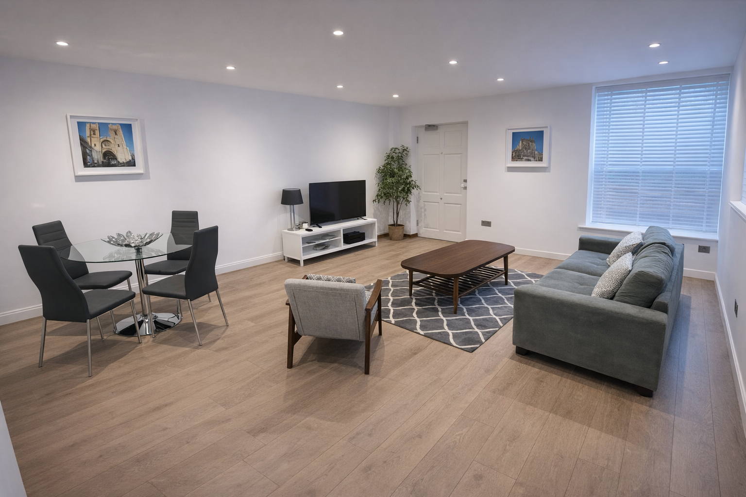 Holiday Rentals Surrey | Harvest Lane Apartments Thames Ditton Book-Holiday-Rentals-Surrey-at-Harvest-Lane-in-Thames-Ditton.-Enjoy-furnished-1,-2-and-3-bedroom-apartments-for-weekly-or-monthly-rentals.