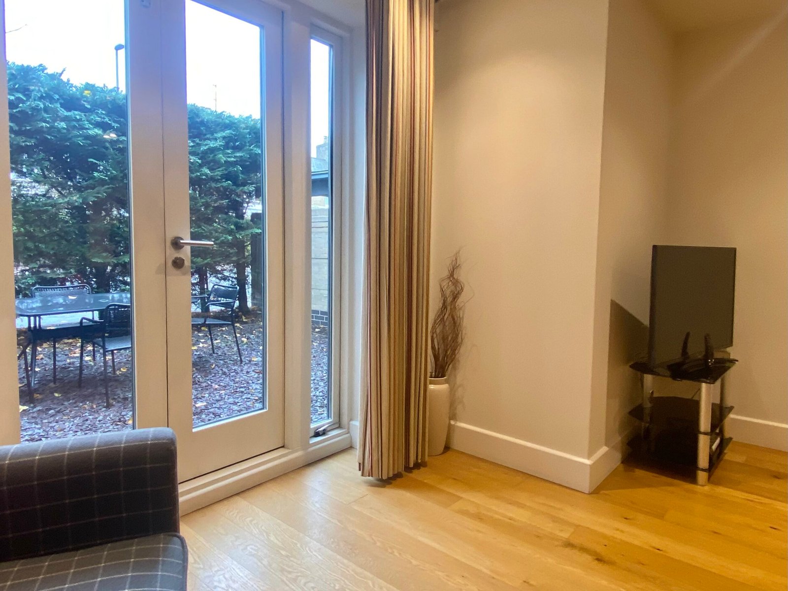 Petersfield Serviced Accommodation | Luxury Cambridge Stays Petersfield-serviced-accommodation-with-luxury-Cambridge-apartments,-parking,-WiFi,-self-catering-facilities-and-flexible-extended-stays.