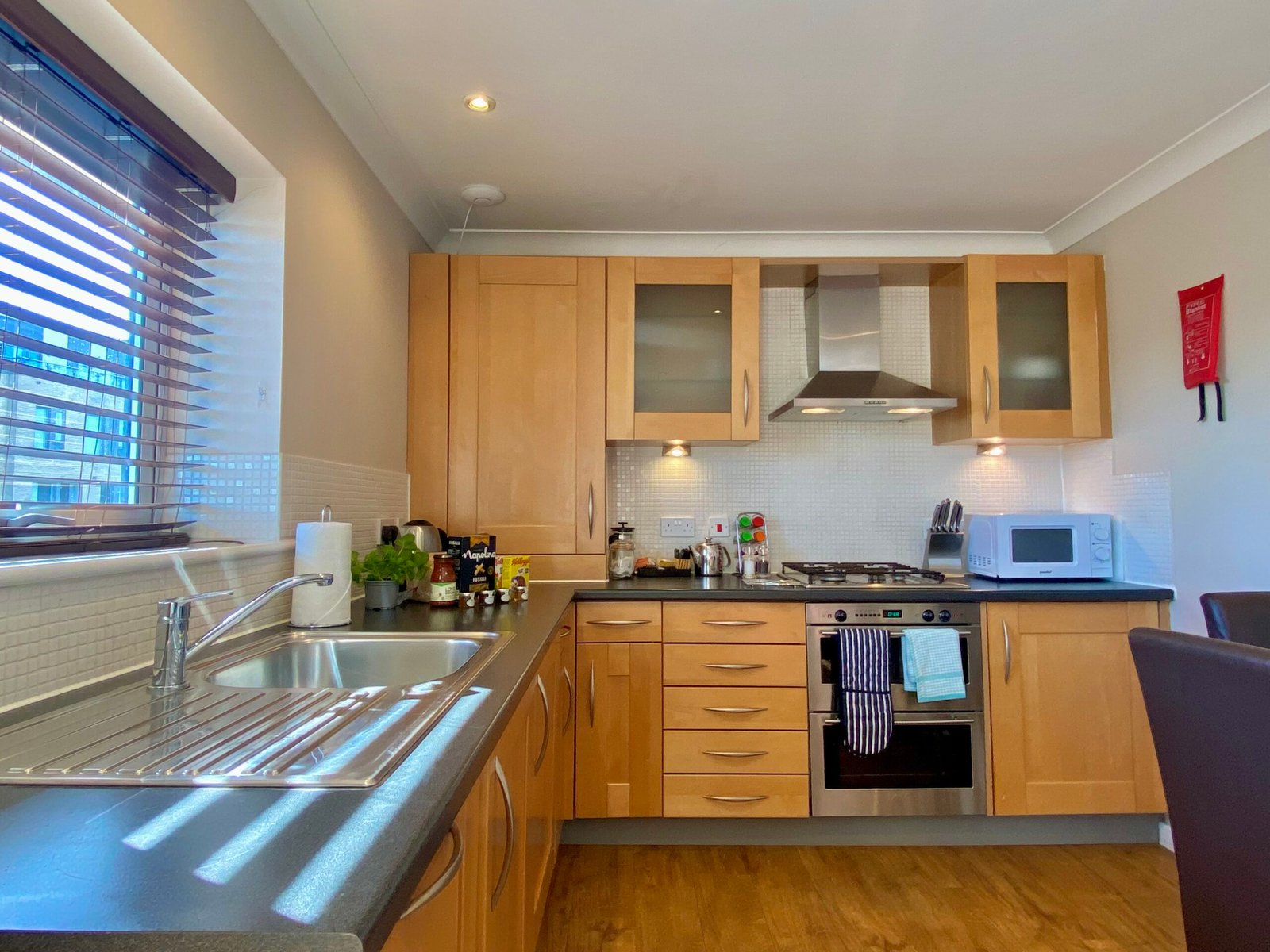 Cambridge Corporate Accommodation – Cherry Hinton | Urban Stay Looking-for-the-best-short-let-accommodation-in-Cambridge?-Book-this-Cambridge-Corporate-Accommodation.-Cheap-direct-rates