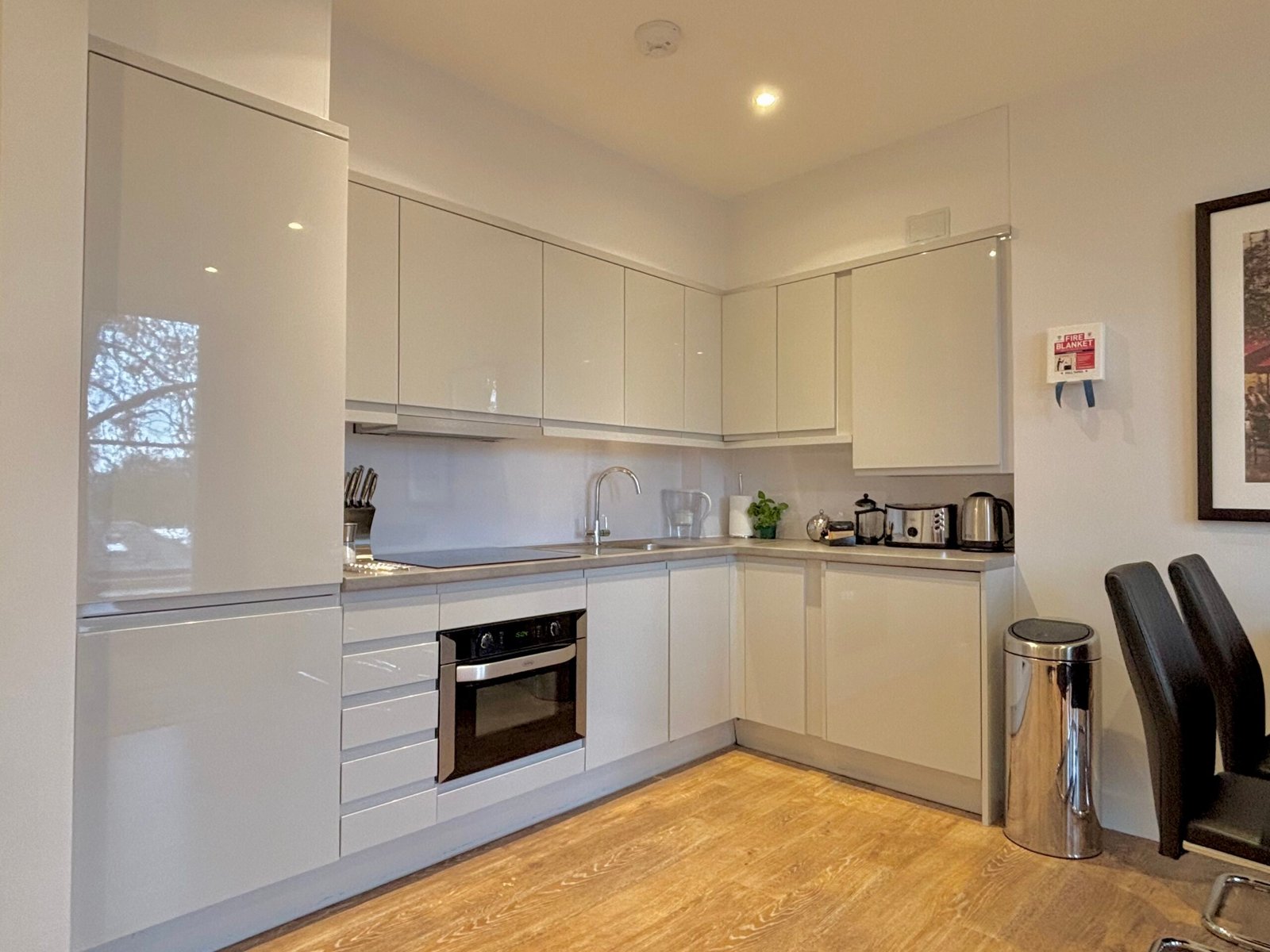 Holiday Rentals Cambridge – Jubilee House Serviced Apartments Book-furnished-Holiday-Rentals-Cambridge-for-1-week,-1-month-or-longer!-Our-short-let-apartments-are-near-university-and-tourist-sights.