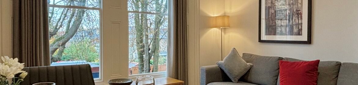 Book furnished Holiday Rentals Cambridge for 1 week, 1 month or longer! Our short let apartments are near university and tourist sights.