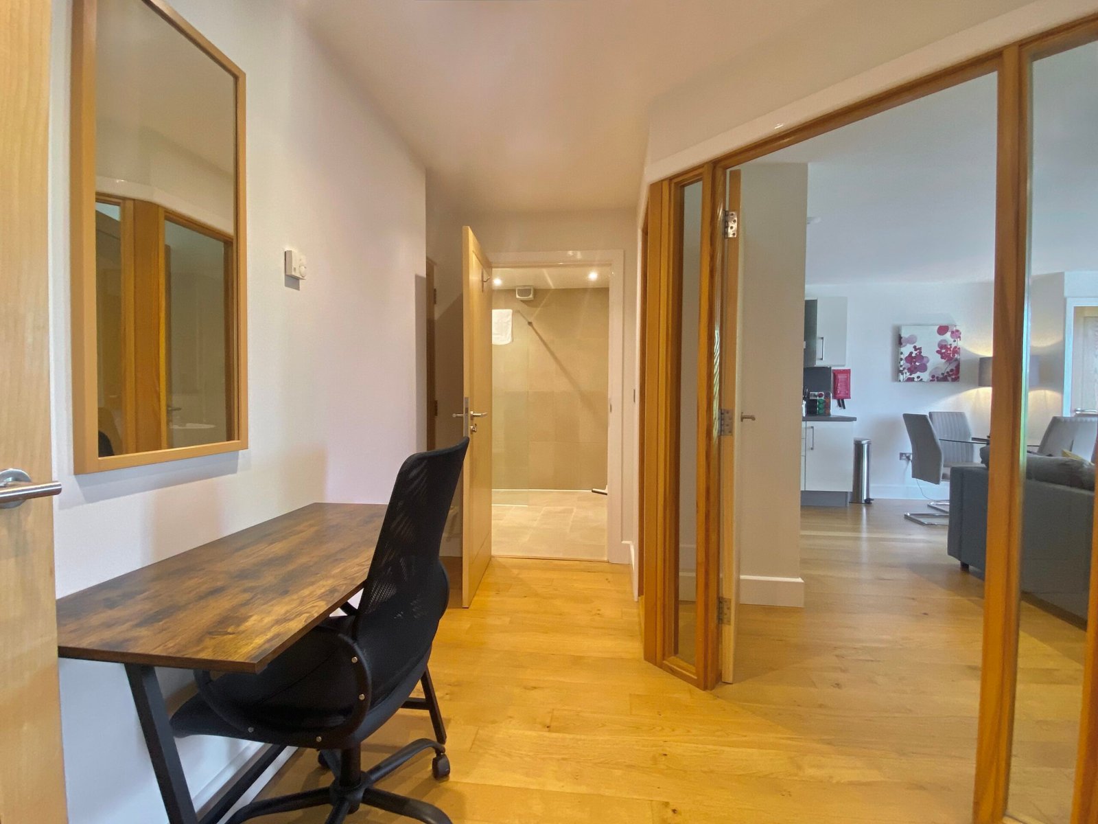 Petersfield Serviced Accommodation | Luxury Cambridge Stays Petersfield-serviced-accommodation-with-luxury-Cambridge-apartments,-parking,-WiFi,-self-catering-facilities-and-flexible-extended-stays.