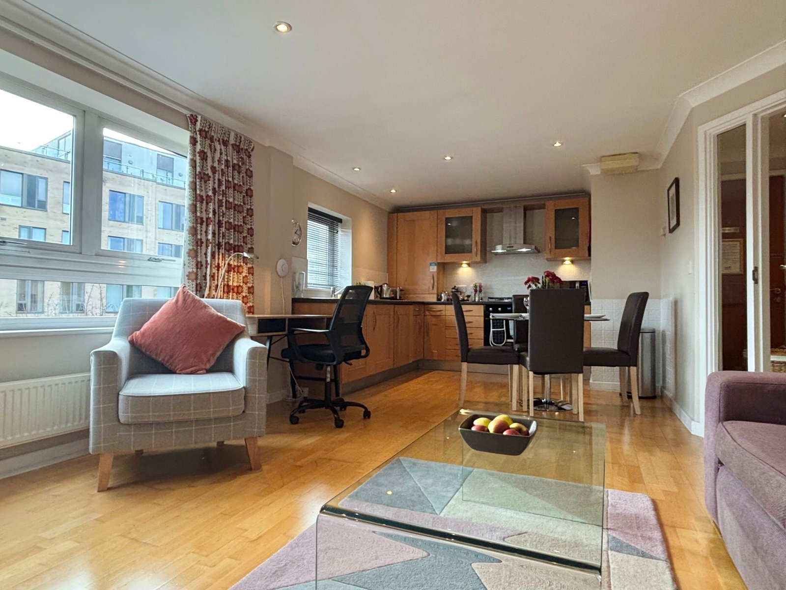 Cambridge Corporate Accommodation – Cherry Hinton | Urban Stay Looking-for-the-best-short-let-accommodation-in-Cambridge?-Book-this-Cambridge-Corporate-Accommodation.-Cheap-direct-rates