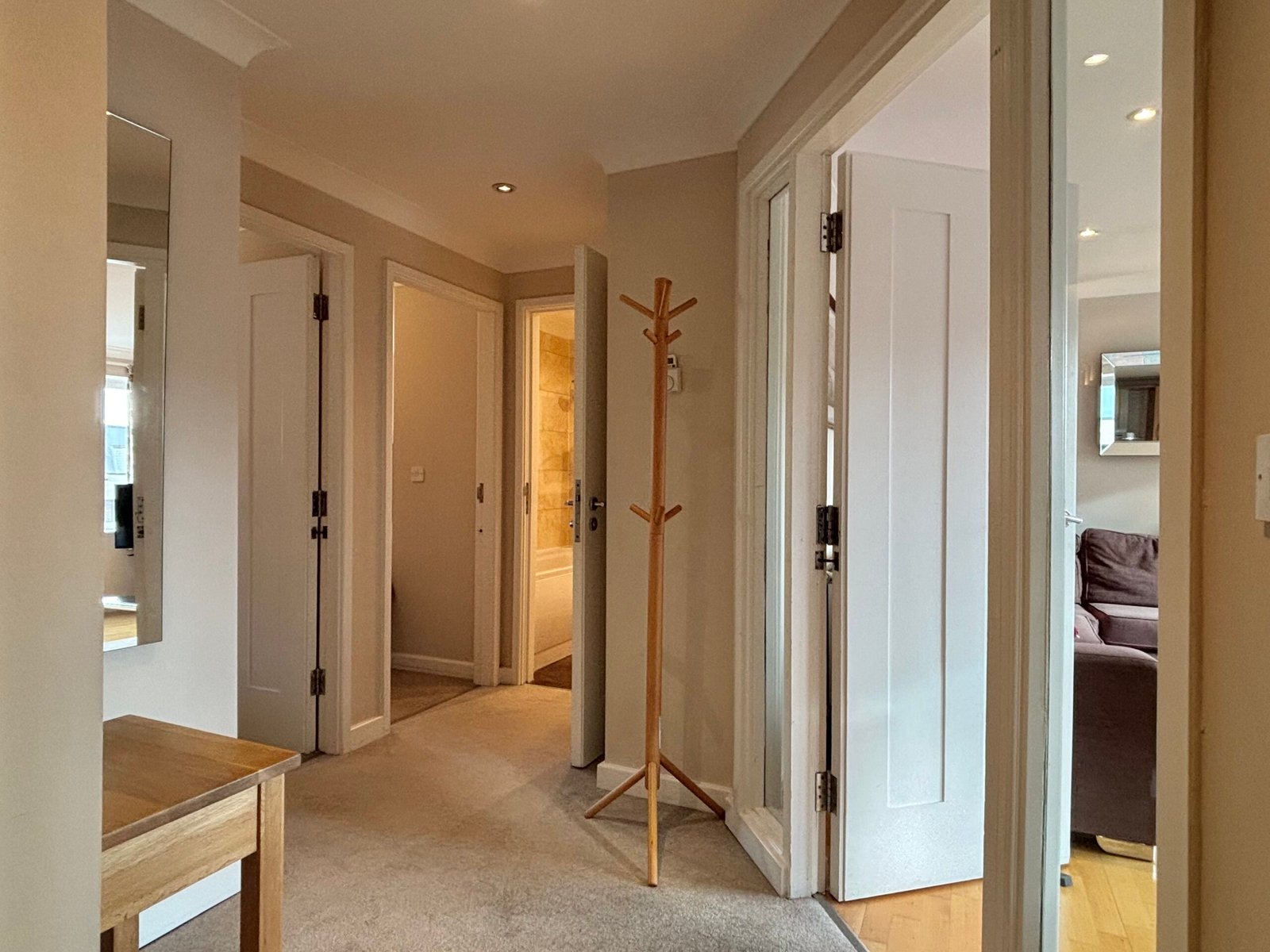 Cambridge Corporate Accommodation – Cherry Hinton | Urban Stay Looking-for-the-best-short-let-accommodation-in-Cambridge?-Book-this-Cambridge-Corporate-Accommodation.-Cheap-direct-rates