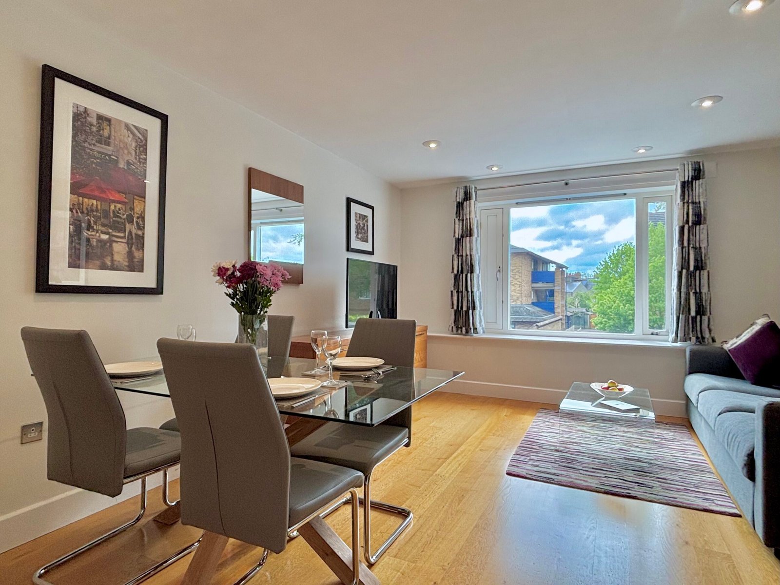 Petersfield Serviced Accommodation | Luxury Cambridge Stays Petersfield-serviced-accommodation-with-luxury-Cambridge-apartments,-parking,-WiFi,-self-catering-facilities-and-flexible-extended-stays.