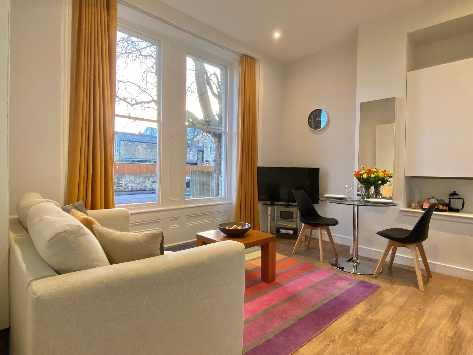 Holiday Rentals Cambridge – Jubilee House Serviced Apartments Book-furnished-Holiday-Rentals-Cambridge-for-1-week,-1-month-or-longer!-Our-short-let-apartments-are-near-university-and-tourist-sights.