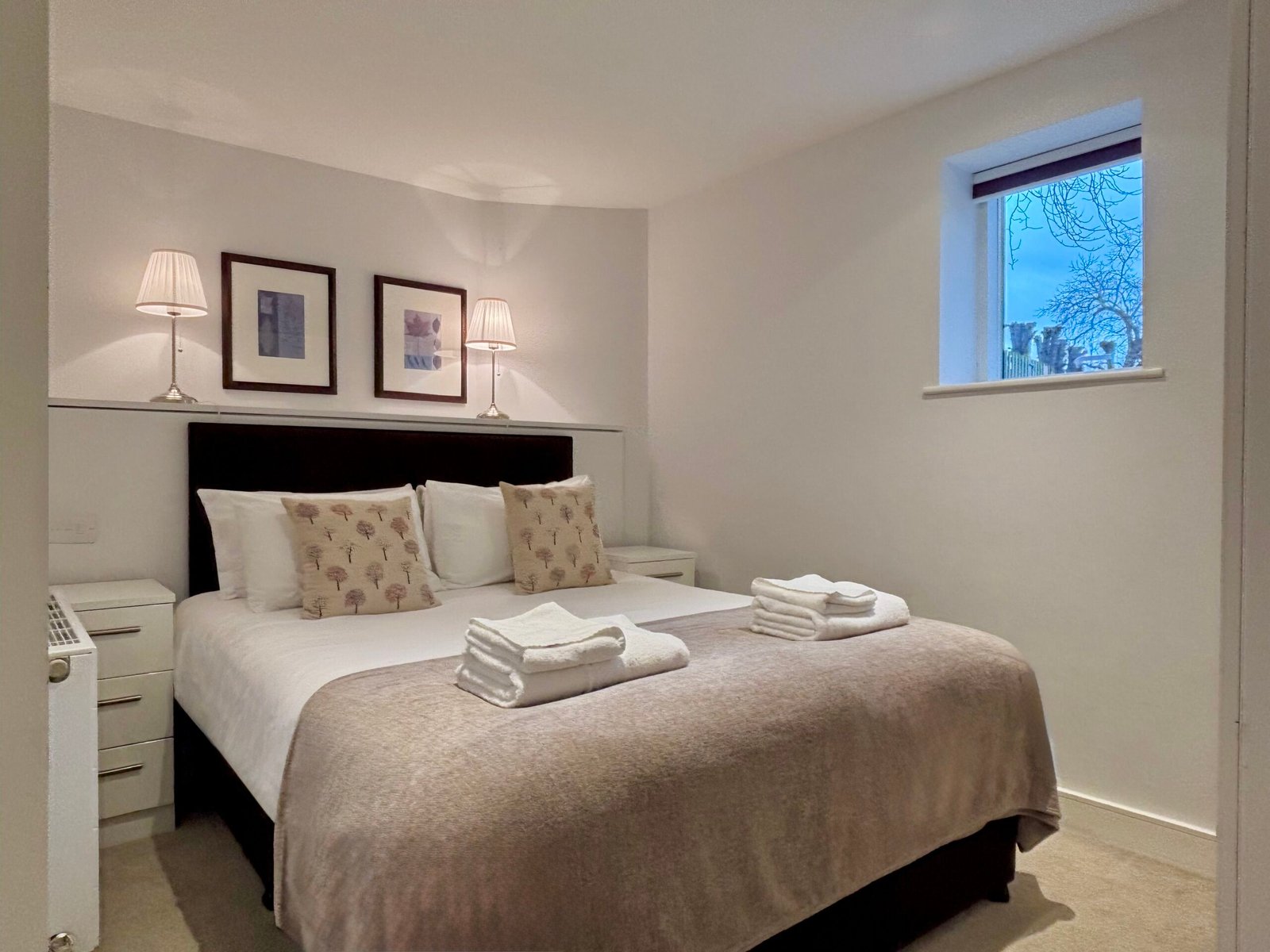 Holiday Rentals Cambridge – Jubilee House Serviced Apartments Book-furnished-Holiday-Rentals-Cambridge-for-1-week,-1-month-or-longer!-Our-short-let-apartments-are-near-university-and-tourist-sights.