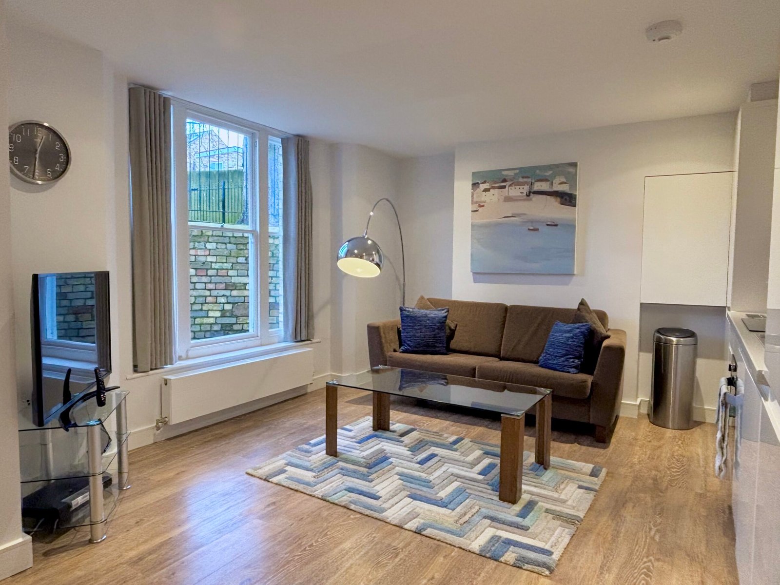 Holiday Rentals Cambridge – Jubilee House Serviced Apartments Book-furnished-Holiday-Rentals-Cambridge-for-1-week,-1-month-or-longer!-Our-short-let-apartments-are-near-university-and-tourist-sights.
