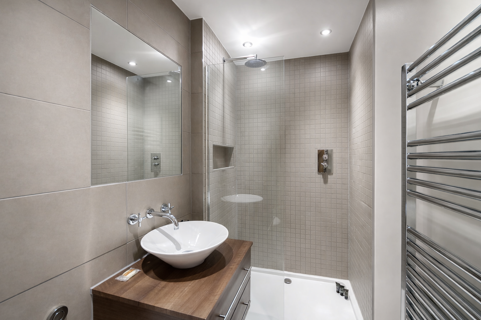 Kinnaird bathroom – 2 Bed