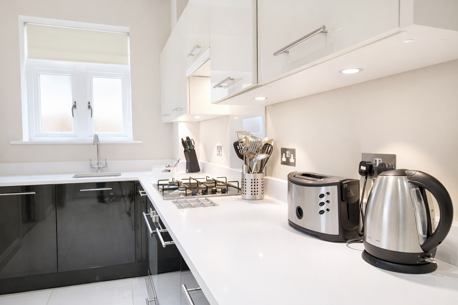 Kinnaird kitchen – 2 Bed.2