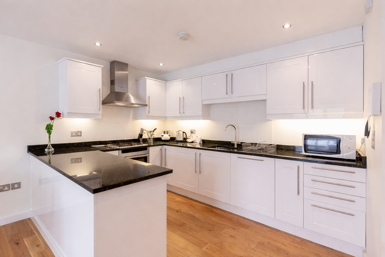 Mar kitchen