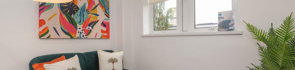 Book short stay apartments in Wakefield city centre. Enjoy self-catering West Yorkshire Holiday Accommodation near city centre and transport