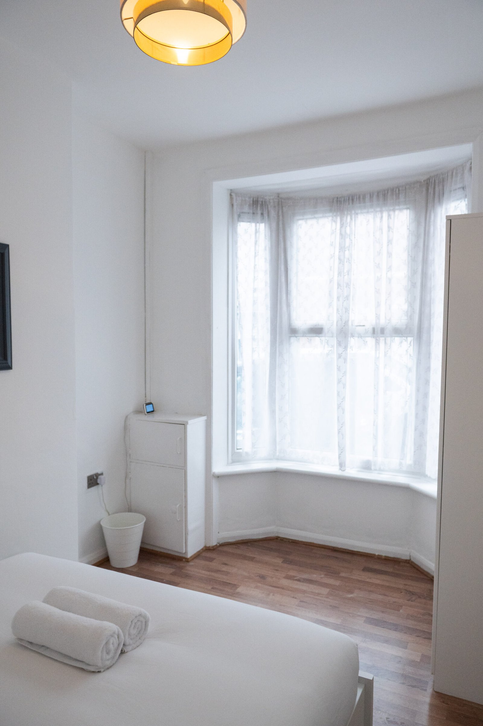 Short Term Accommodation Birmingham – Jewellery Quarter Flats Book-short-term-accommodation-Birmingham-with-this-3-bed-holiday-home-near-Jewellery-Quarter,-Birmingham-City-Centre-and-major-attractions.