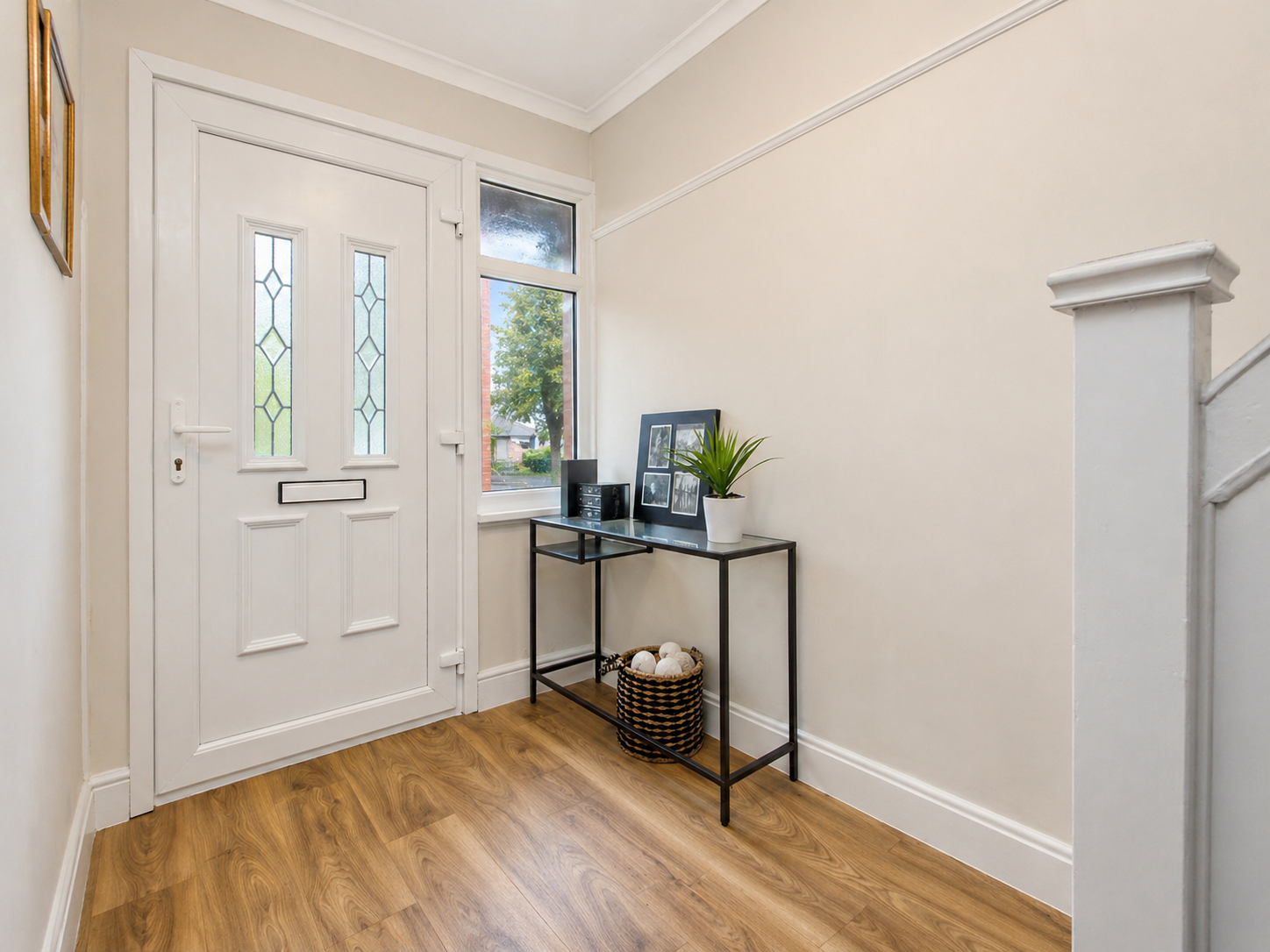 Holiday Homes Wembley London | Family & Group Stays Stay-in-holiday-homes-Wembley-London-near-Wembley-Stadium-and-Wembley-Central.-Ideal-for-families,-business-trips,-groups,-and-extended-stays.