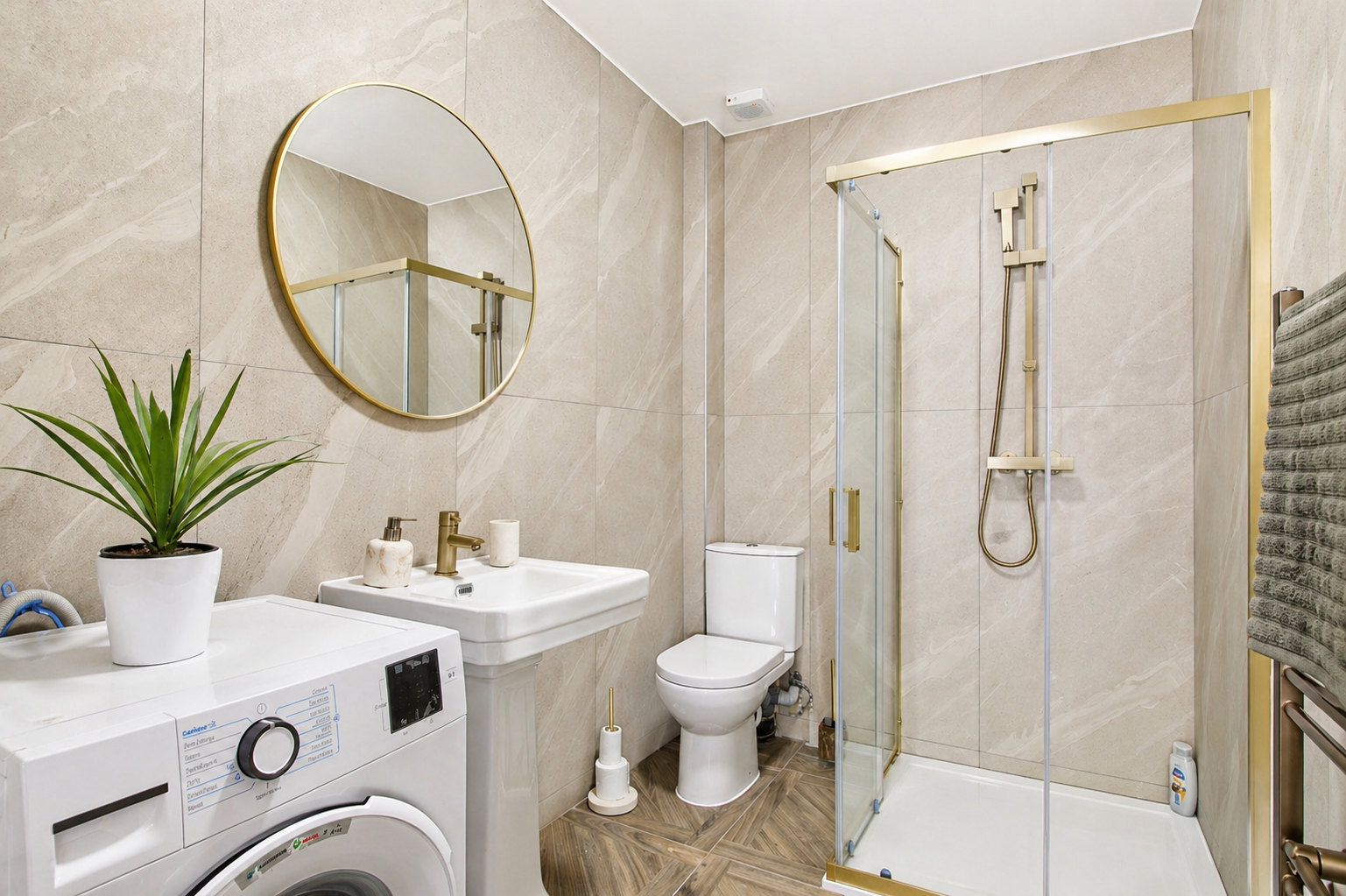 Holiday Homes Wembley London | Family & Group Stays Stay-in-holiday-homes-Wembley-London-near-Wembley-Stadium-and-Wembley-Central.-Ideal-for-families,-business-trips,-groups,-and-extended-stays.