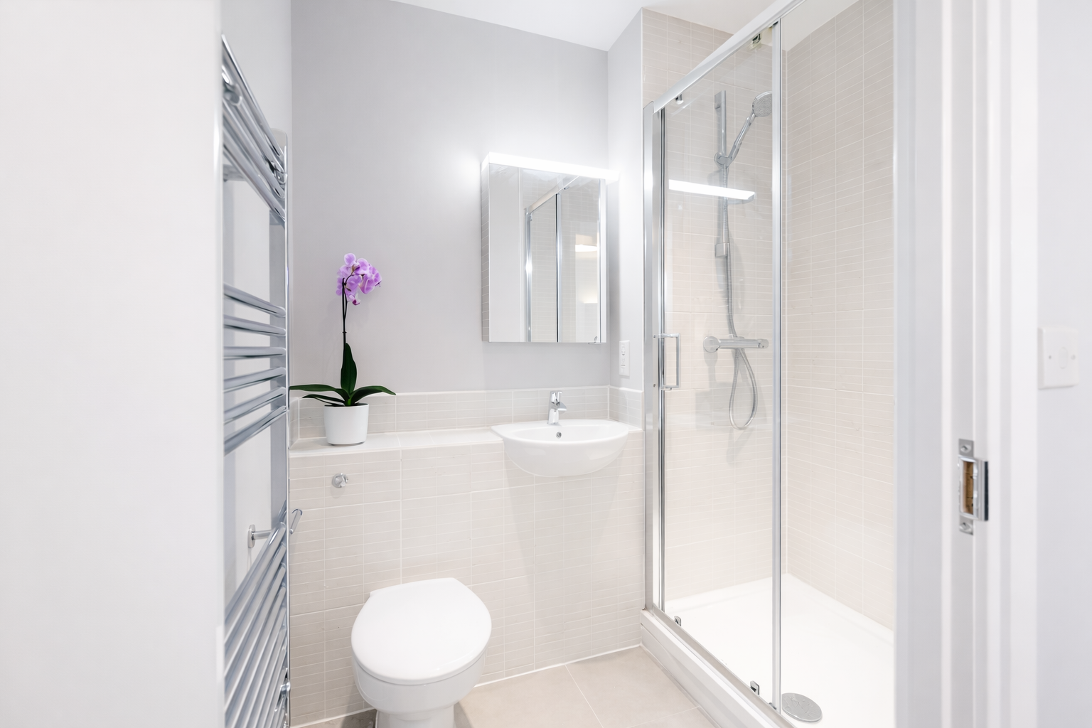 Croydon Corporate Accommodation | Serviced Apartments Book-Croydon-corporate-accommodation-near-East-Croydon-Station.-Ideal-for-business-travel,-relocations-&-extended-stays-in-South-London.