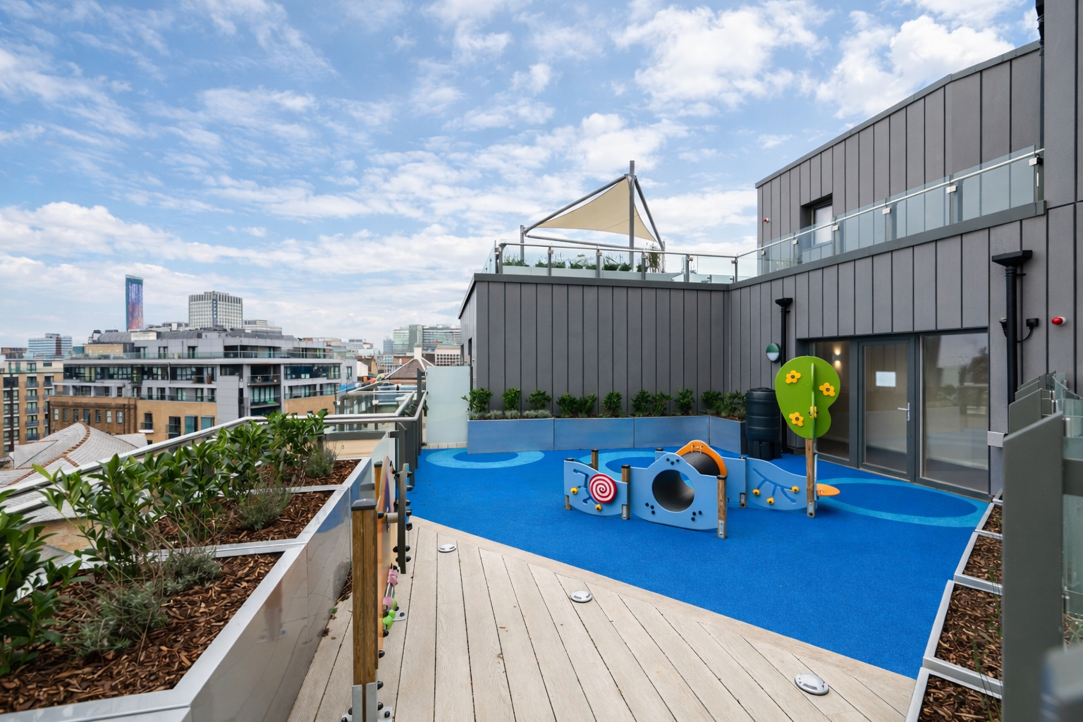 Croydon Corporate Accommodation | Serviced Apartments Book-Croydon-corporate-accommodation-near-East-Croydon-Station.-Ideal-for-business-travel,-relocations-&-extended-stays-in-South-London.