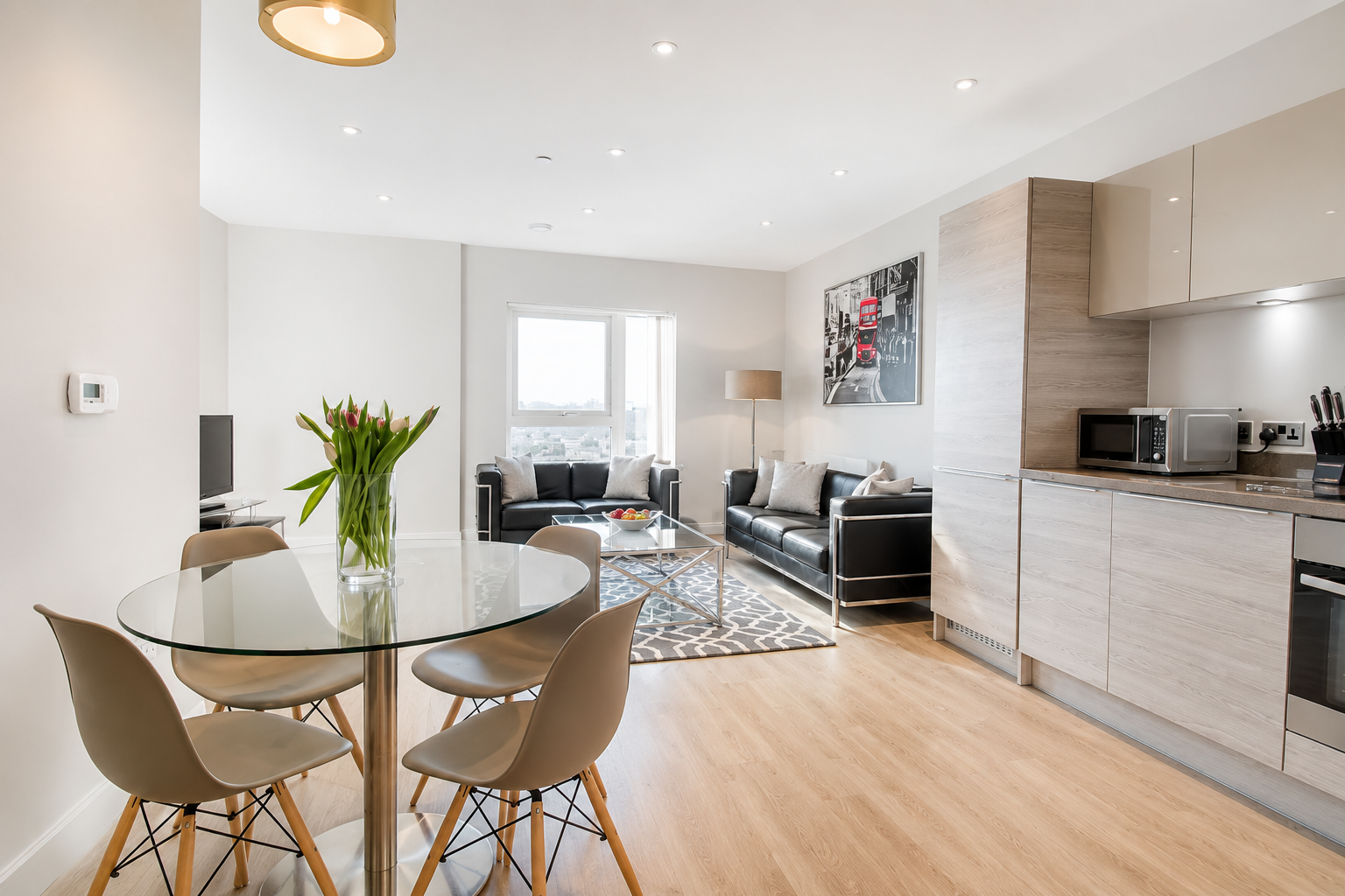Croydon Corporate Accommodation | Serviced Apartments Book-Croydon-corporate-accommodation-near-East-Croydon-Station.-Ideal-for-business-travel,-relocations-&-extended-stays-in-South-London.