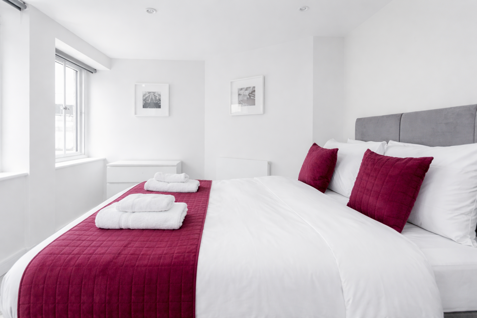 Ealing Serviced Apartments | Corporate Accommodation London Book-Ealing-serviced-apartments-near-Ealing-Broadway.-Perfect-for-corporate-stays,-relocations,-contractors,-and-self-catering-accommodation.