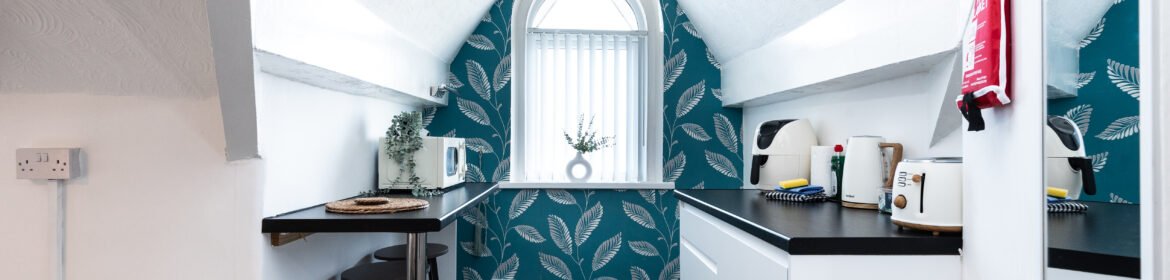 Blackpool Aparthotel – Furnished Short Let Apartments Blackpool Aparthotel close to the seafront, Blackpool Tower, beach and city centre. Book furnished short let apartments weekly or monthly