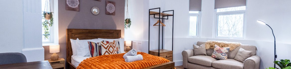 Book our Aparthotel Anglesey for stylish Rhosneigr short stays, holiday rentals & short let accom. near beaches & North Wales attractions.