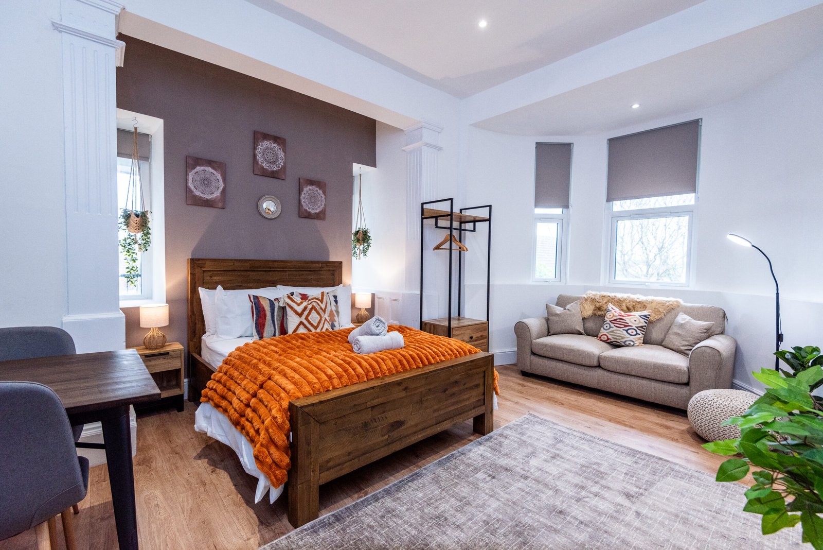 Aparthotel Anglesey | Rhosneigr Holiday Apartments Wales Book-our-Aparthotel-Anglesey-for-stylish-Rhosneigr-short-stays,-holiday-rentals-&-short-let-accom.-near-beaches-&-North-Wales-attractions.