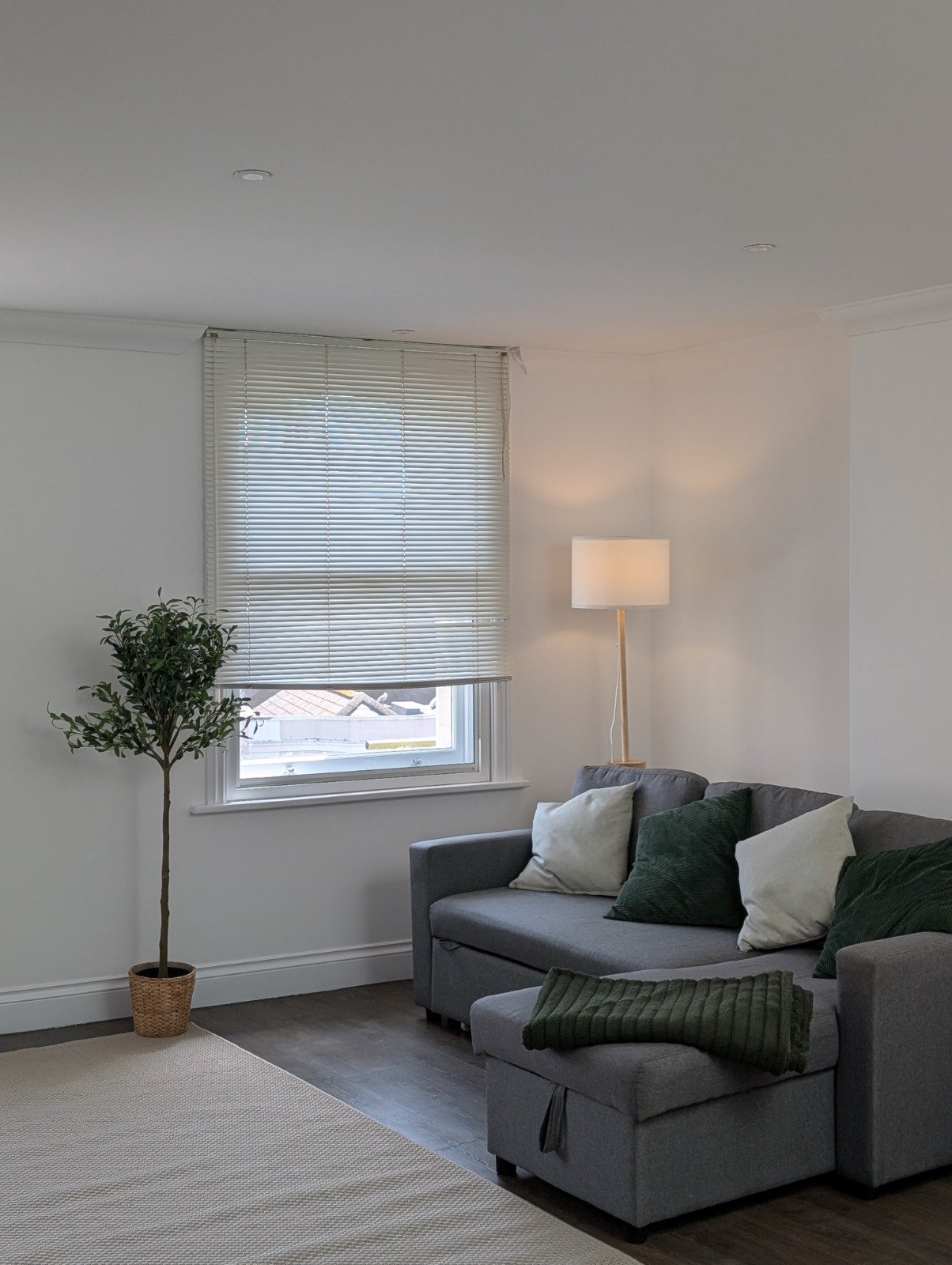 Brighton Lanes Furnished Apartments | Stay Near Brighton Beach Stay-in-stylish-furnished-apartments-in-Brighton-Lanes,-just-minutes-from-Brighton-Beach,-Brighton-Station,-shops,-&-top-attractions.