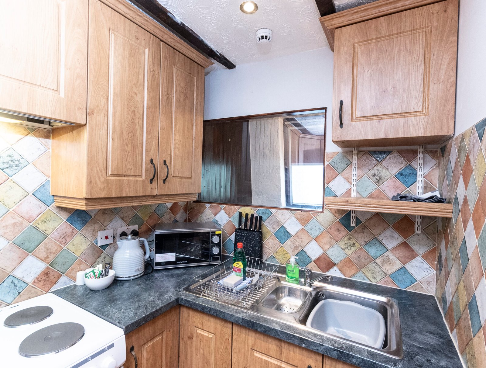 Holiday Accommodation Lytham St Annes – Short Lets Lancashire Book-furnished-Holiday-Accommodation-Lytham-St-Annes-near-the-beach.-Our-short-let-apartments-on-Lancashire-seaside-are-cheaper-than-hotels