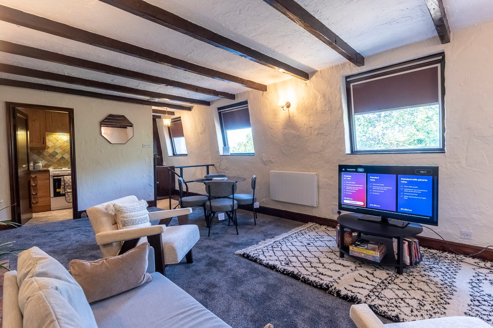 Holiday Accommodation Lytham St Annes – Short Lets Lancashire Book-furnished-Holiday-Accommodation-Lytham-St-Annes-near-the-beach.-Our-short-let-apartments-on-Lancashire-seaside-are-cheaper-than-hotels