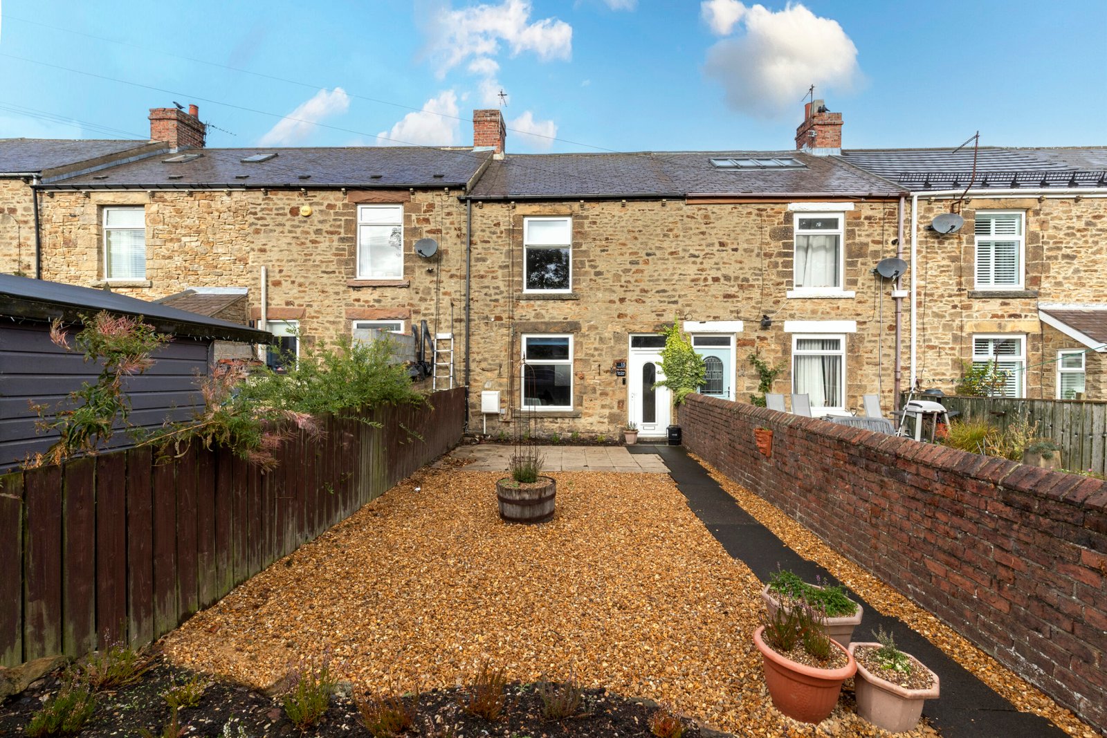 Newcastle Holiday Apartments for Corporate Short Let Rentals Book-the-best-Newcastle-holiday-apartments-with-this-County-Durham-accommodation.-Corporate-short-let-rentals-are-available-weekly-or-monthly