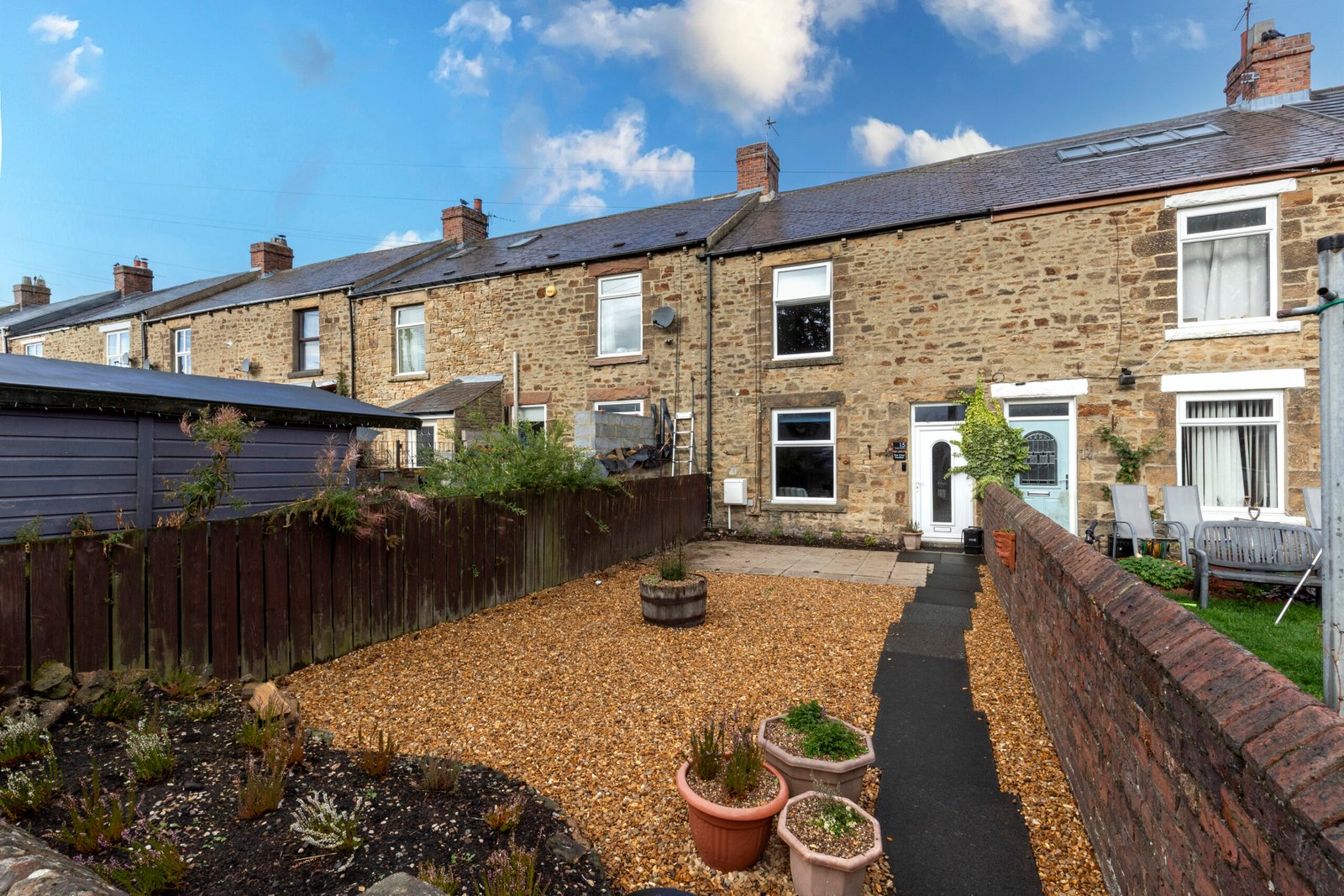 Newcastle Holiday Apartments for Corporate Short Let Rentals Book-the-best-Newcastle-holiday-apartments-with-this-County-Durham-accommodation.-Corporate-short-let-rentals-are-available-weekly-or-monthly